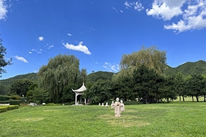 天寿陵园环境与公墓资质如何？